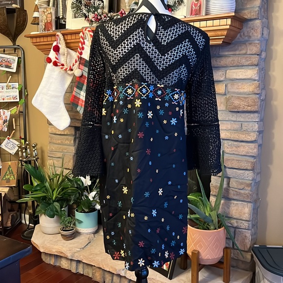 Akemi + Kin Anthropologie Black Maud Embroidered Crochet Floral Shift Dress - Picture 8 of 10